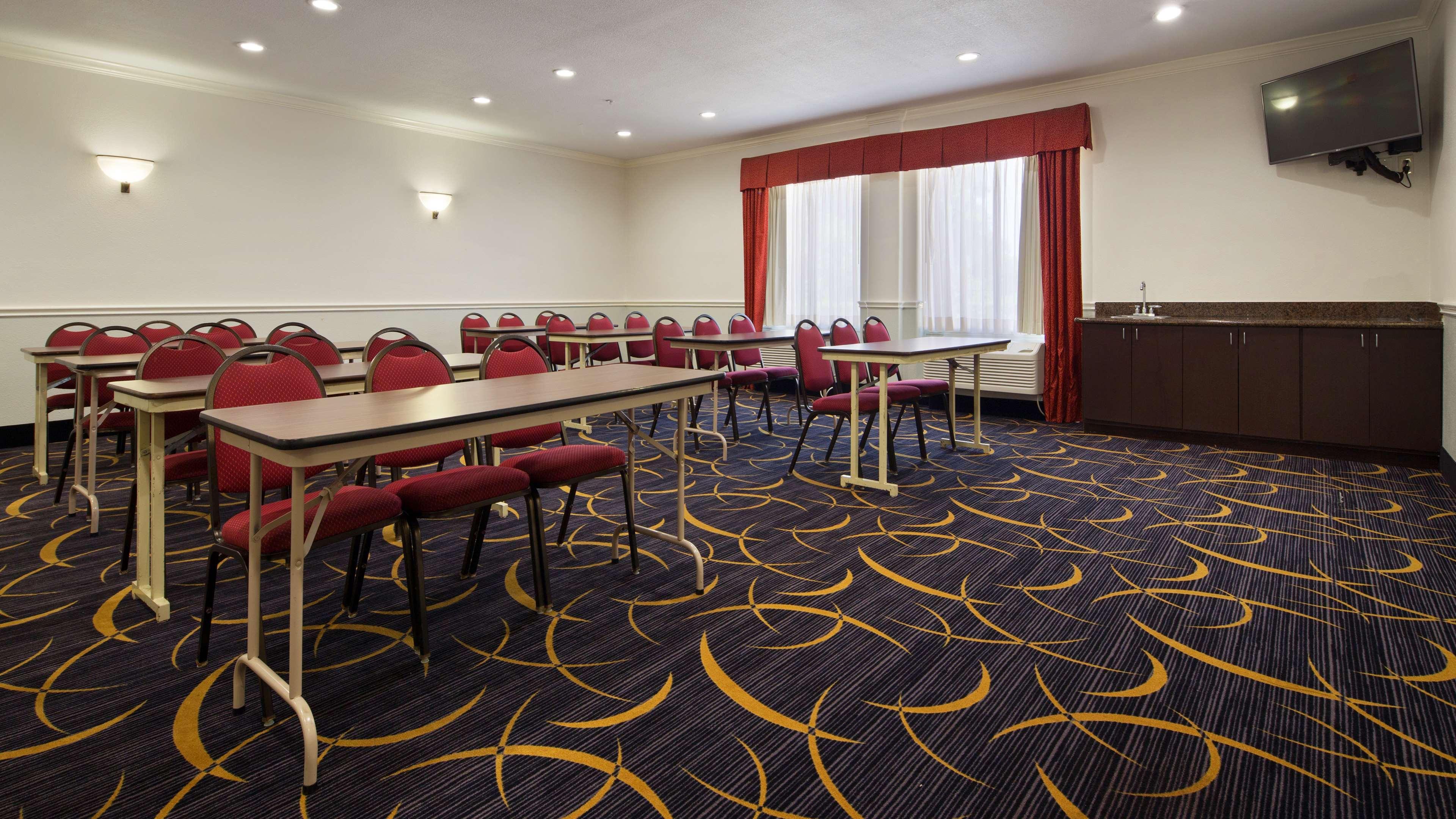 Western North Inn&suites