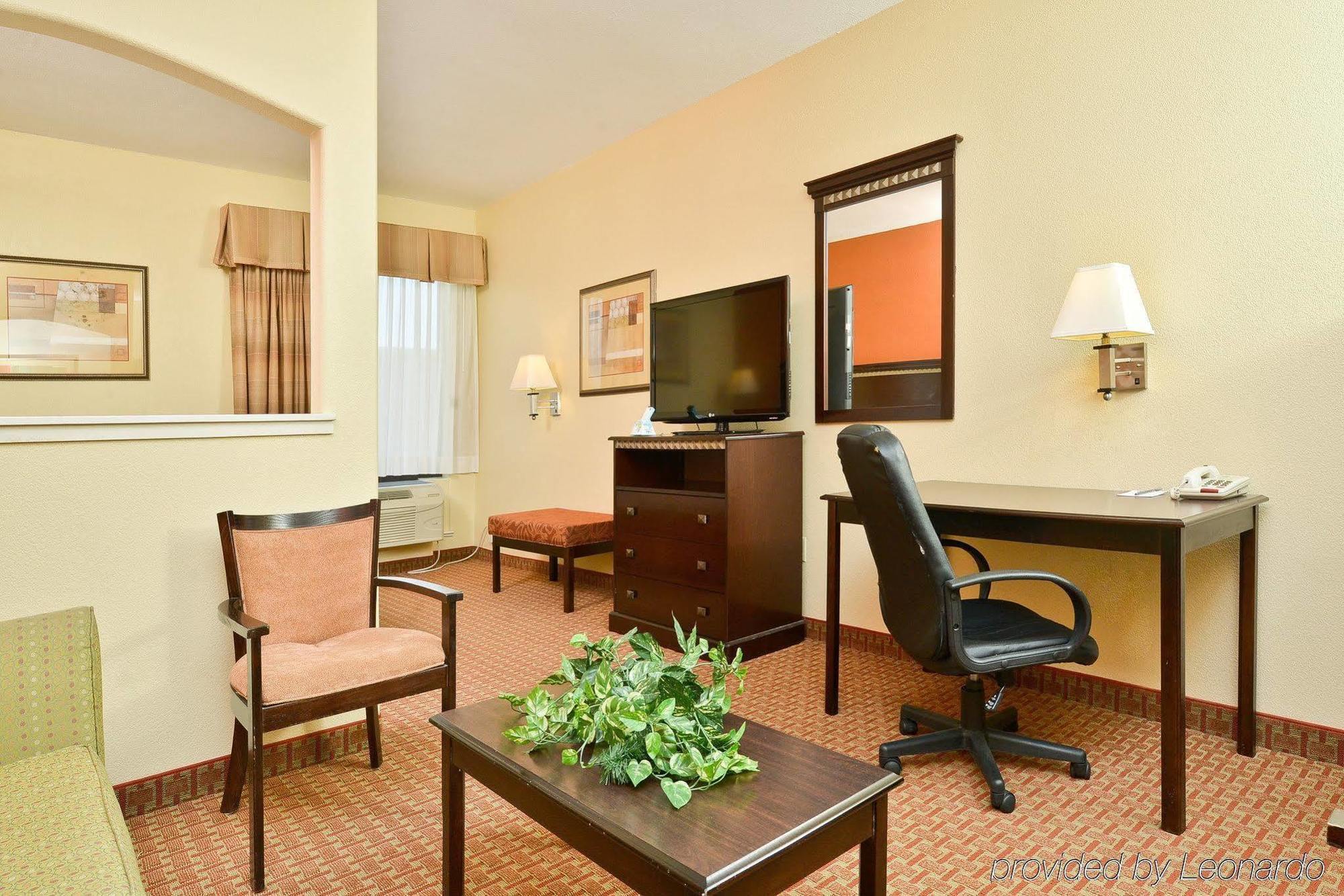 Western North & Hotel 3*