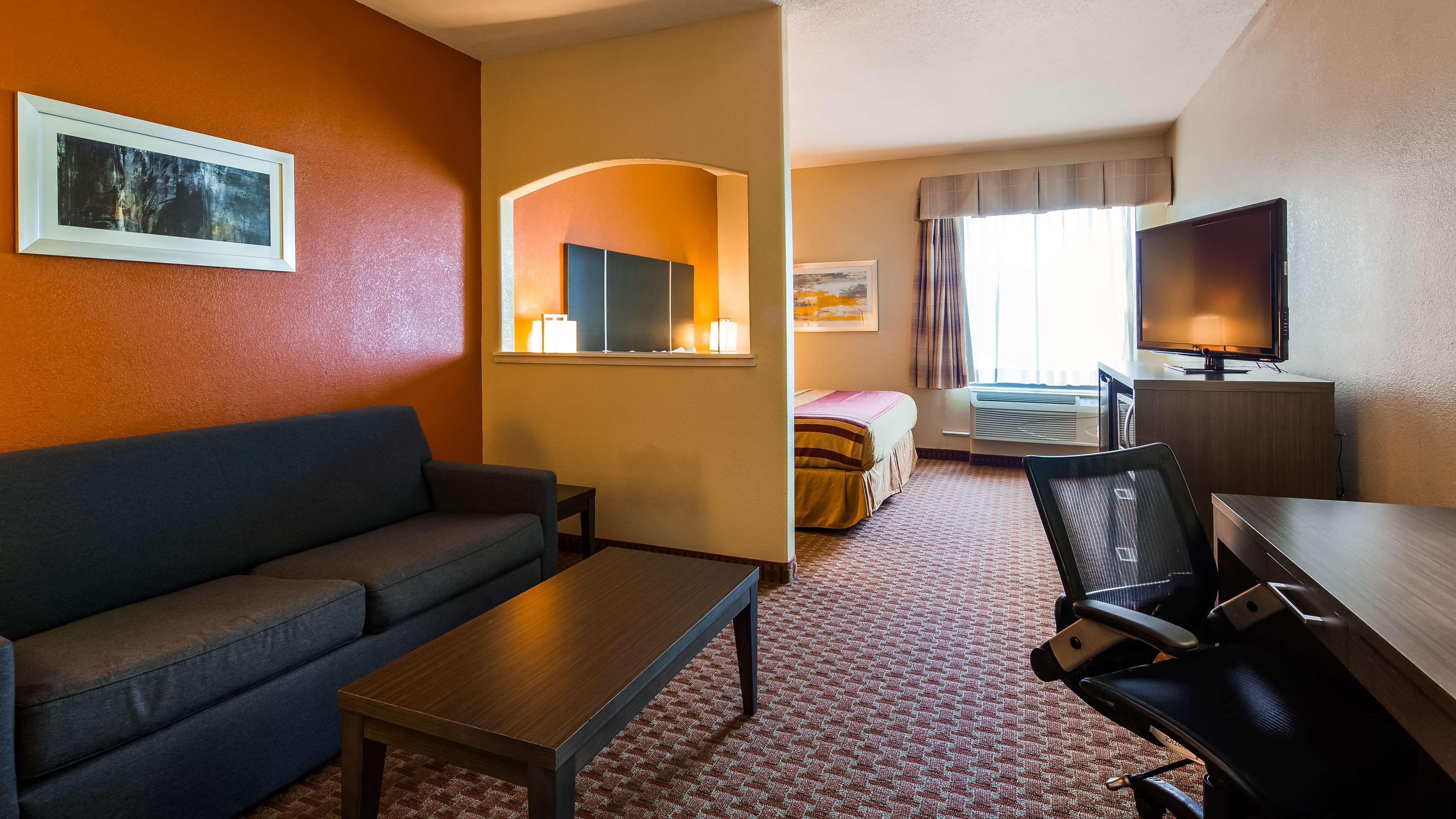 Western North & Hotel Westfield