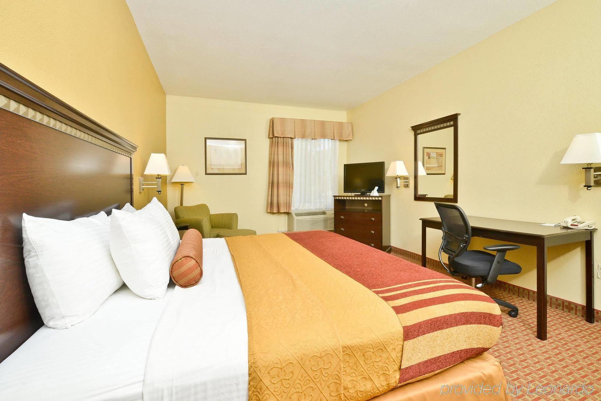 Hotel Western North & Westfield